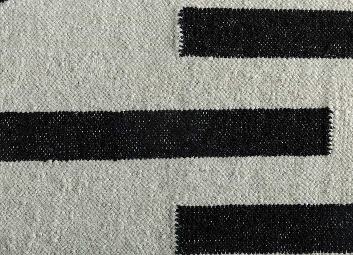 Wollteppich - 240 x 150 cm - schwarz-weiß - Image 4